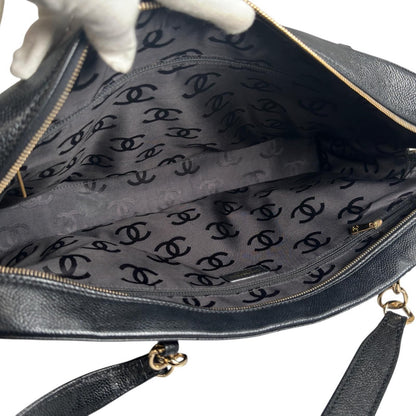 Chanel Choco Bar Tote Bag Leather Black — view 7