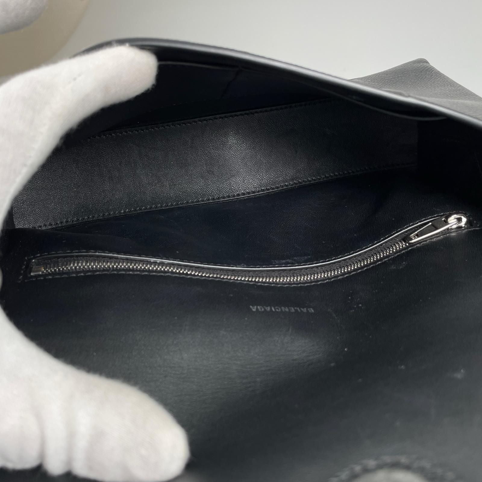 Balenciaga Downtown Cross Bag XS Shoulder Bag Leather Black — view 7