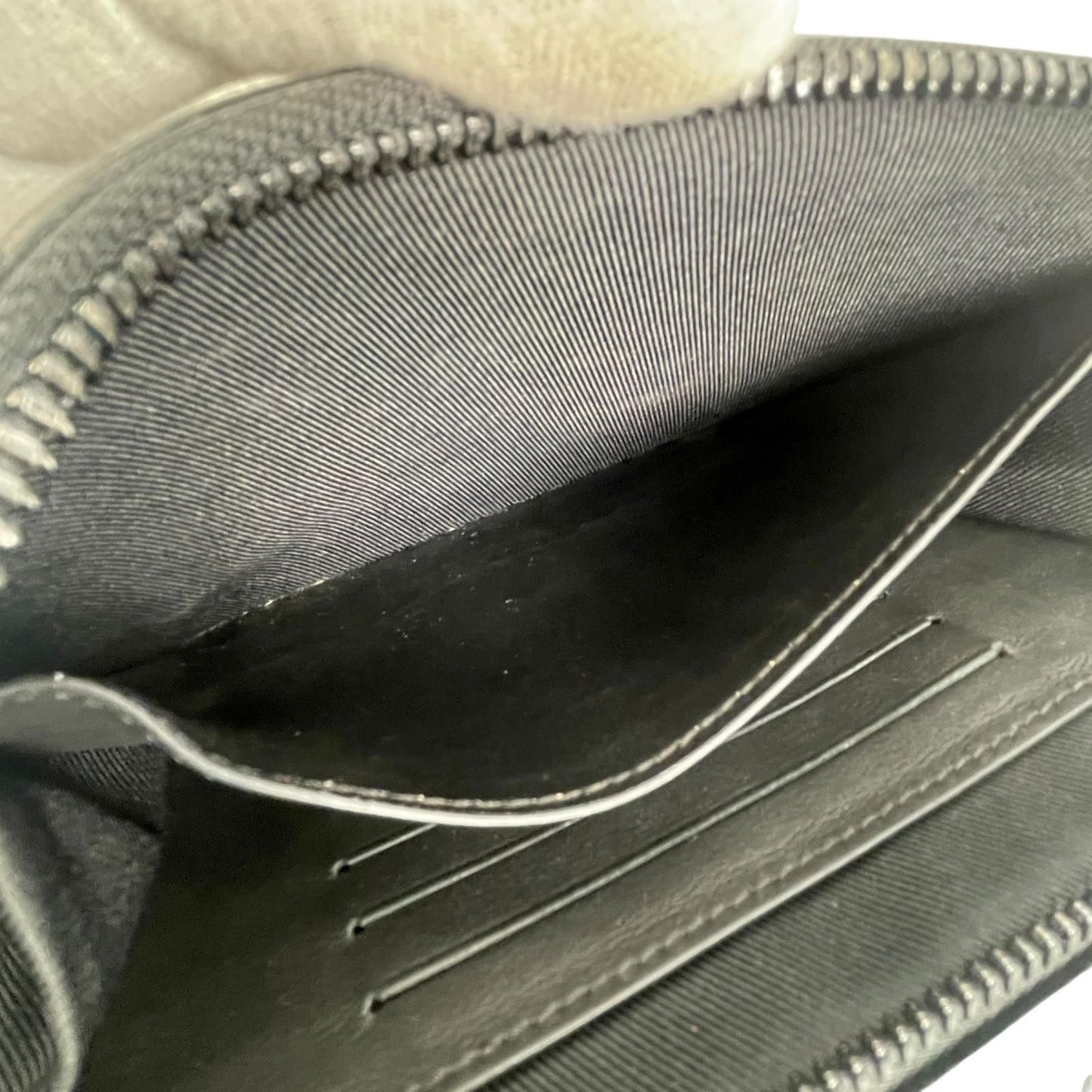 Louis Vuitton Alpha Wearable Wallet Shoulder Bag Leather Black Aerogram — view 7