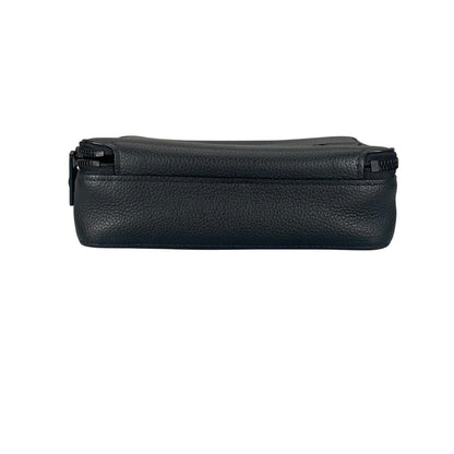 Louis Vuitton Alpha Wearable Wallet Shoulder Bag Leather Black Aerogram — view 4