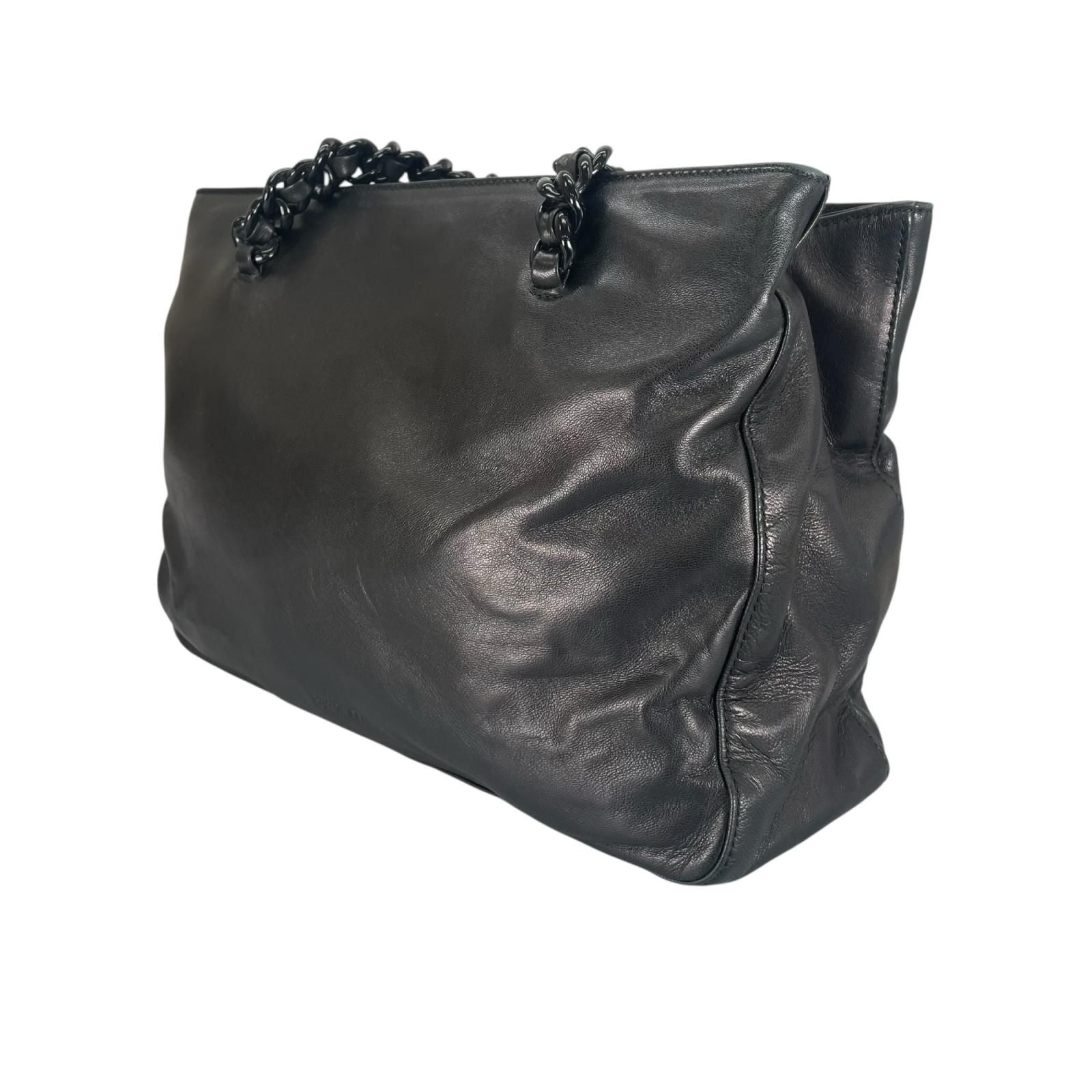 Prada Tote Bag Leather Black — view 2