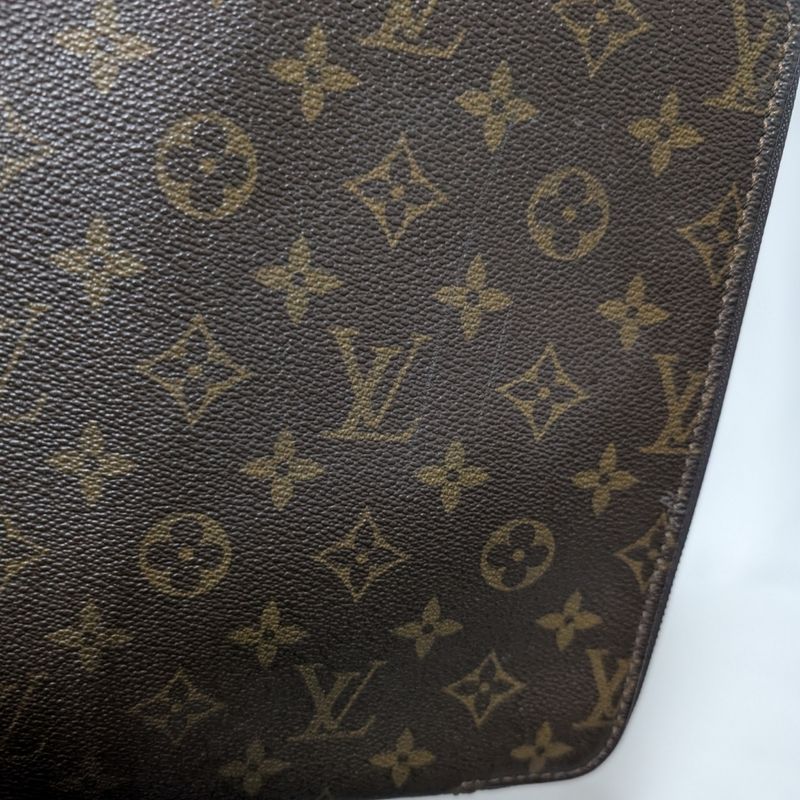 Louis Vuitton Poche Document Monogram Clutch
