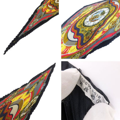 Hermes Carre Plisse Pliss Scarf Parmi les Fleurs Je Compte les Heures % Silk