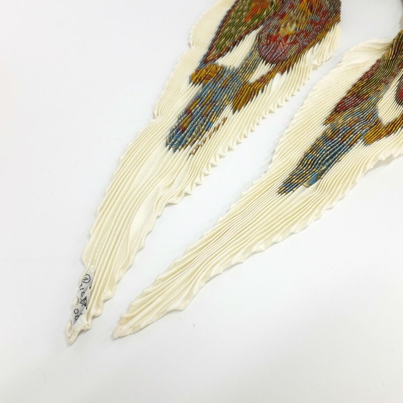Hermes Carre Plisse Pliss Scarf White Red Multicolor Silk