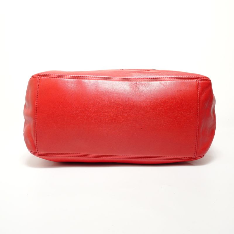 Chanel Tote No 5 CC Logo