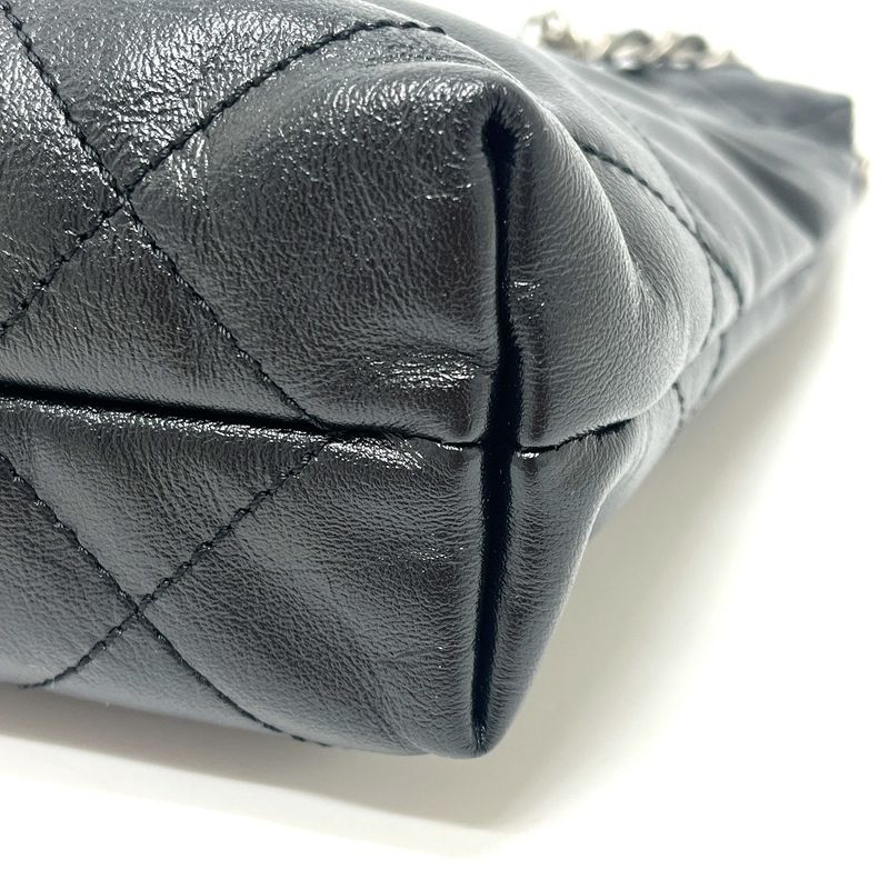Chanel Shoulder Bag 22 Mini Leather Black Svhardware