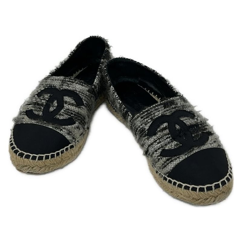 Chanel Slip Ons Black White CC Logo Espadrille X