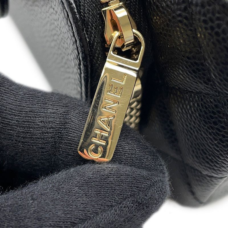 Chanel Phonecase Quilted Chain Shoulder Caviar Leather Bag