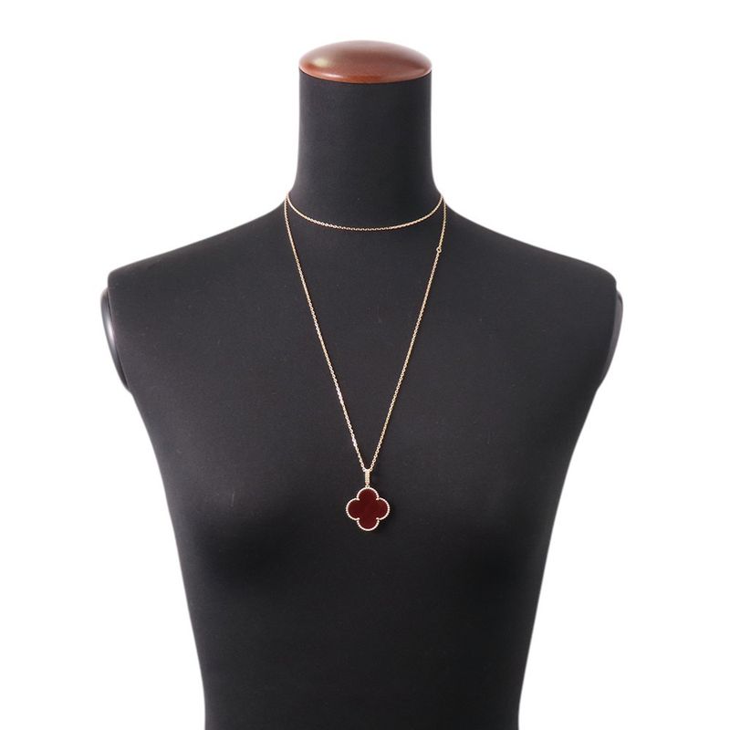 Van Cleef & Arpels Necklace Magic Alhambra Long 1 Motif Carnelian 18K