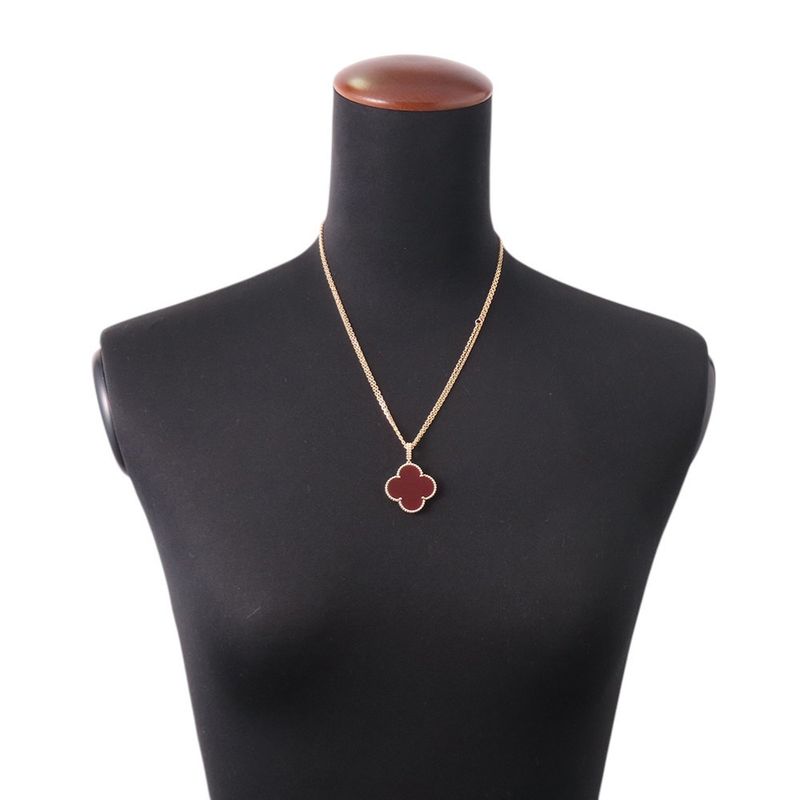 Van Cleef & Arpels Necklace Magic Alhambra Long 1 Motif Carnelian 18K