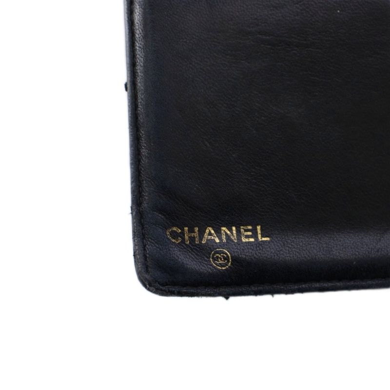 Chanel Timeless Classic Wallet Bifold Coin Purse Caviar Leather CC Logo