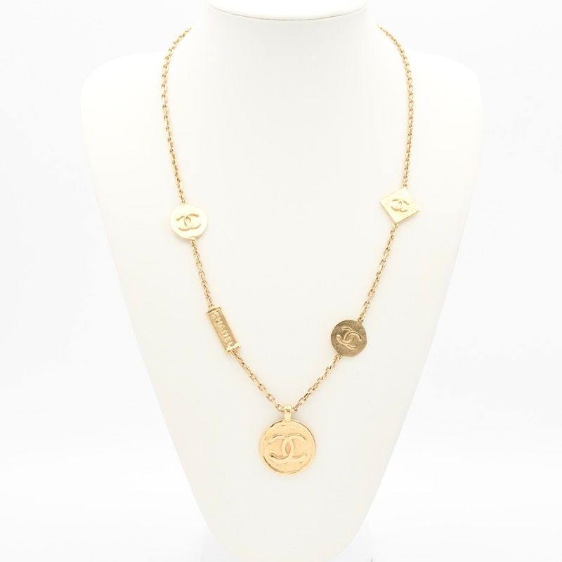 Chanel Necklace Pendant Choker Gold CC Logo Plate