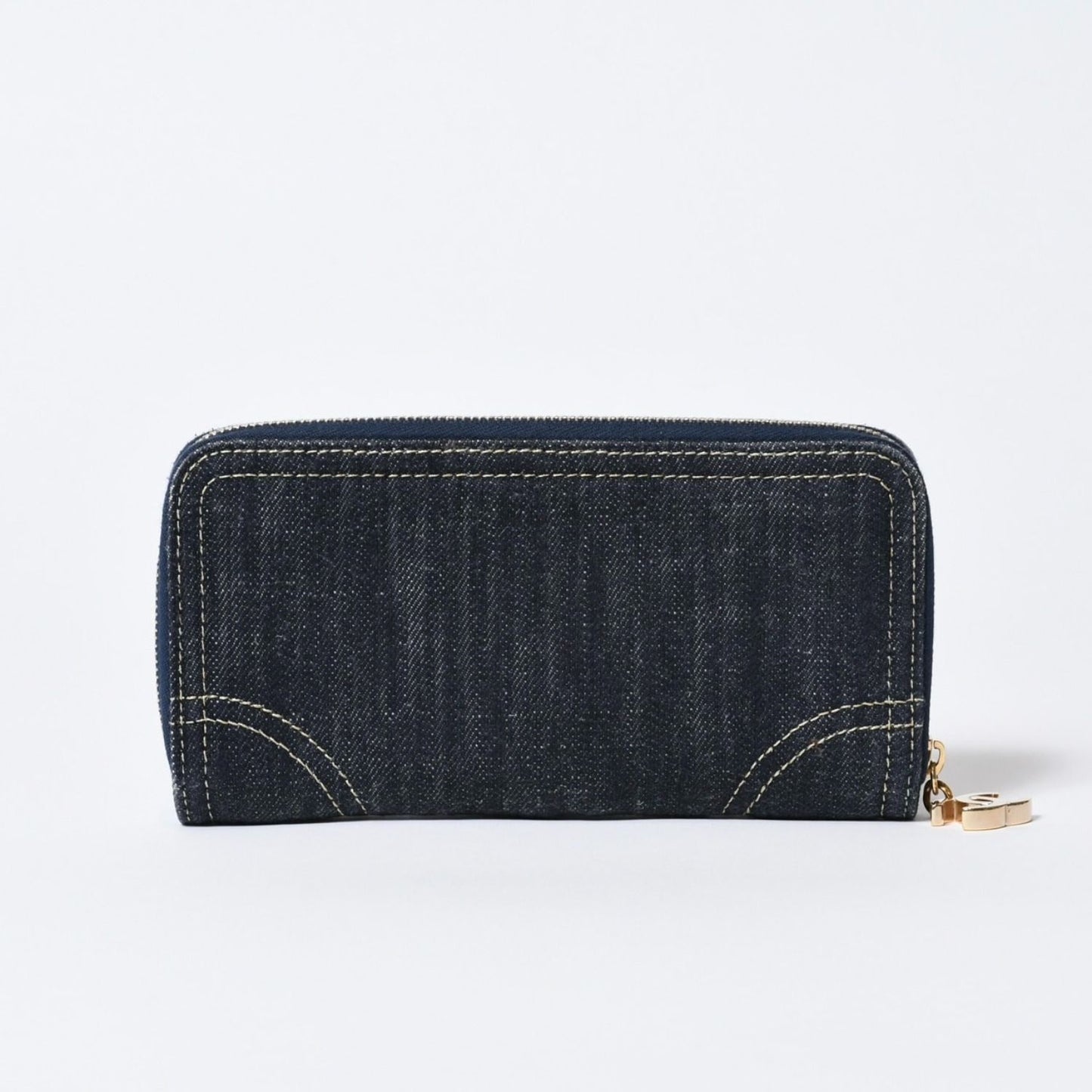 Chanel CC Logo Round Wallet Blue Denim Leather Gold — view 2