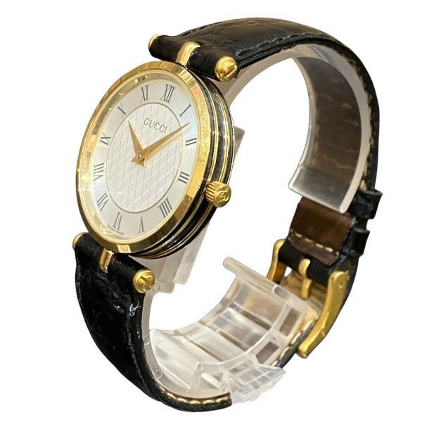 Gucci Quartz Watch Silver