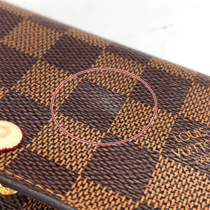 Louis Vuitton Damier Portefeuille Emily Bifold Wallet