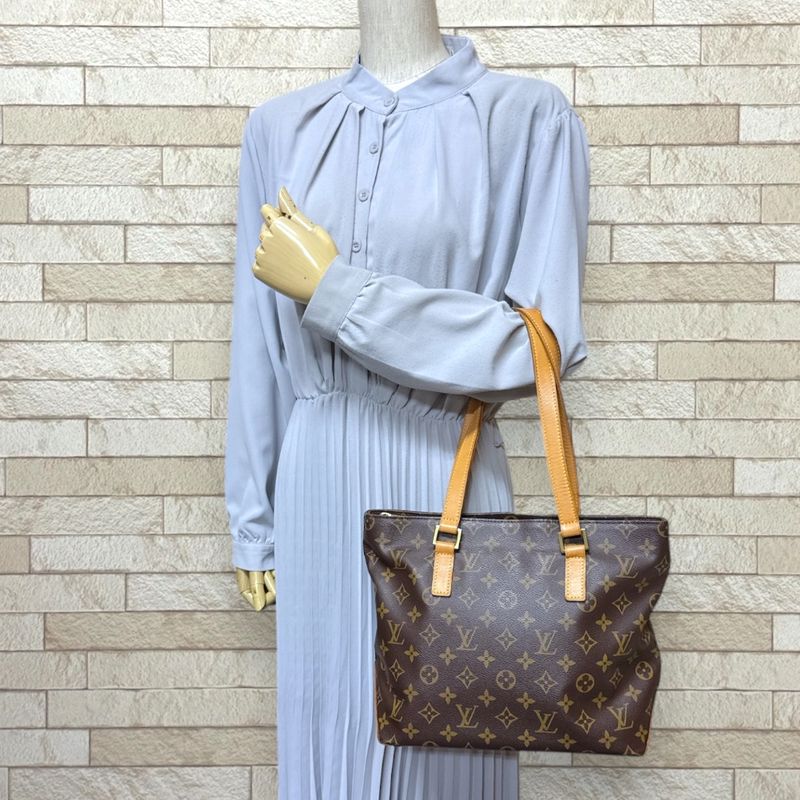 Louis Vuitton Cavapiano Monogram Shoulder Bag Canvas Brown Model