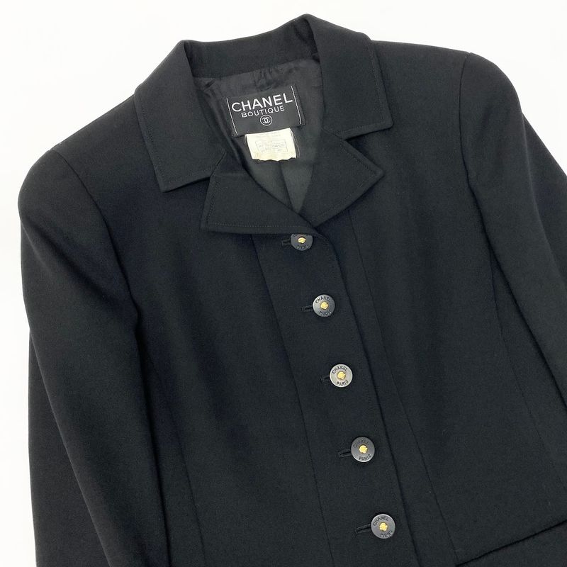 Chanel C Vintage Skirt Set Tailored Jacket 40 Black Silk