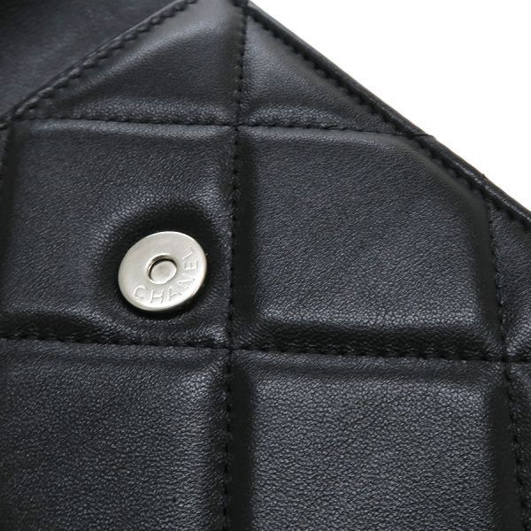 Chanel 19 Chain Shoulder Bag