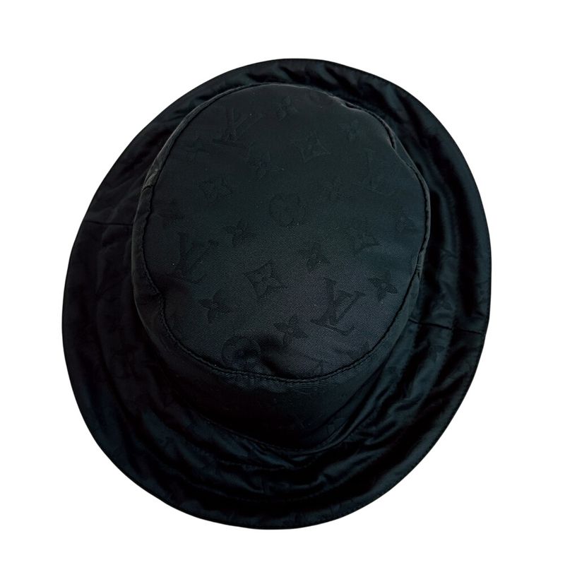 Louis Vuitton Reversible Apia Ring Monogram Polyester Hat Black
