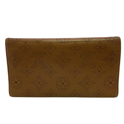 Louis Vuitton Portefeuille Amelia Monogram Mahina Leather Wallet