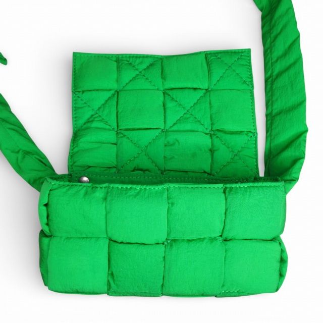 Bottega Veneta Padded Tech Cassette Shoulder Bag Paraquito