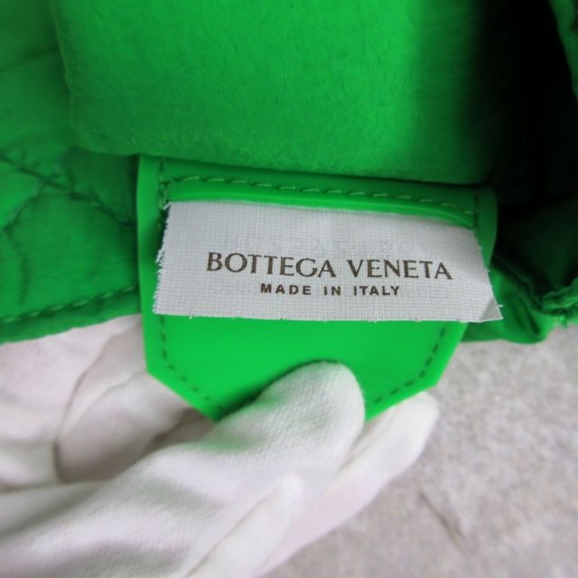 Bottega Veneta Padded Tech Cassette Shoulder Bag Paraquito