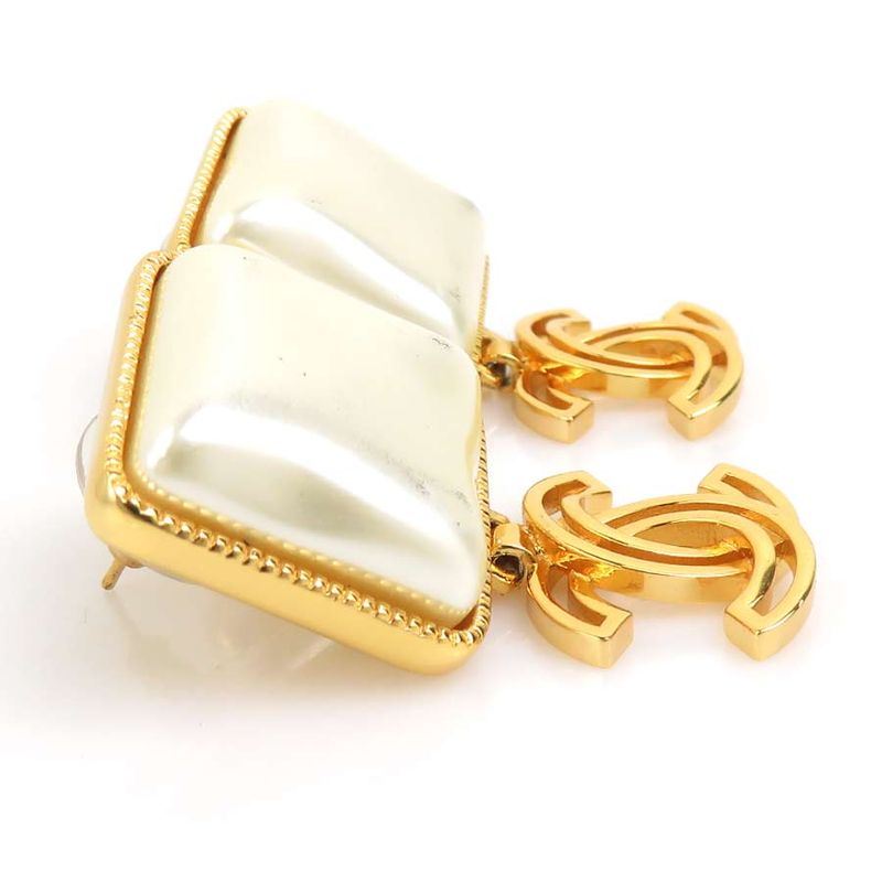 Chanel Earrings White Gold