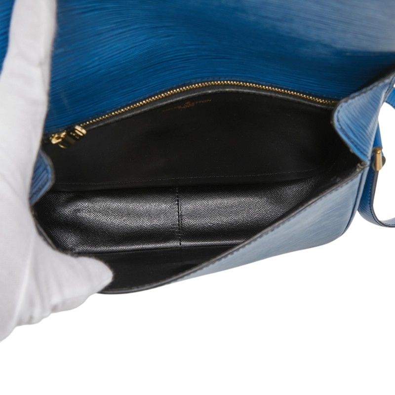 Louis Vuitton Epi Saint Cloud Crossbody Shoulder Bag Toledo Blue Leather