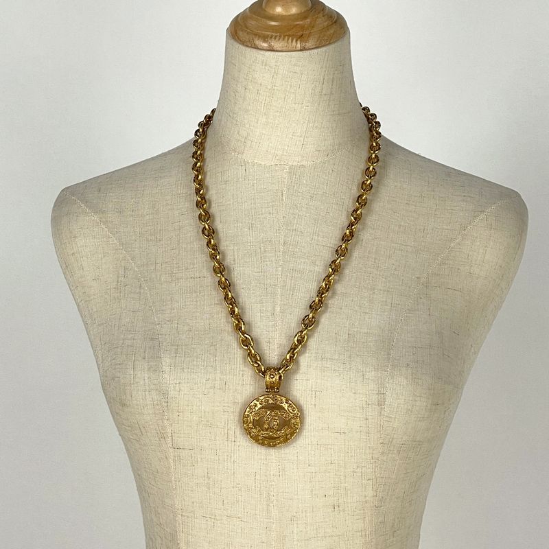 Chanel CC Logo Chain Necklace Long Round Gold Plated