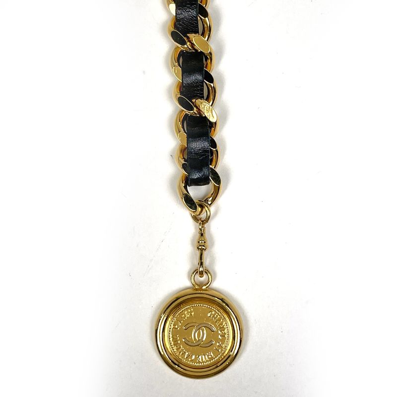Chanel CC Logo Chain Belt 31 Rue Cambon Leather Gold