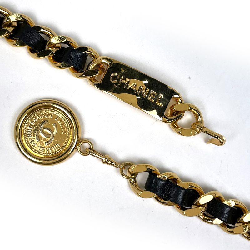 Chanel CC Logo Chain Belt 31 Rue Cambon Leather Gold