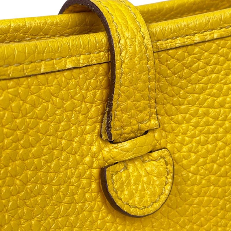 Hermes Evelyne TPM Amazon Pochette Mini Perforated Shoulder Bag Taurillon Clemence Joan Ambre