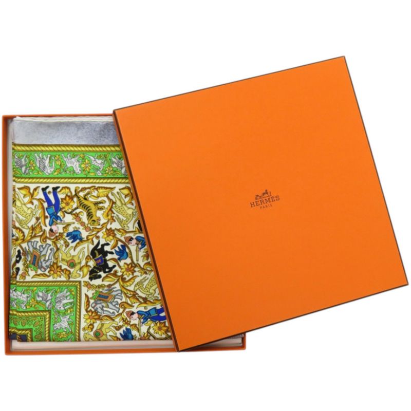 Hermes Carre 90 Chasse en Inde Indian Hunting Silk Green Scarf