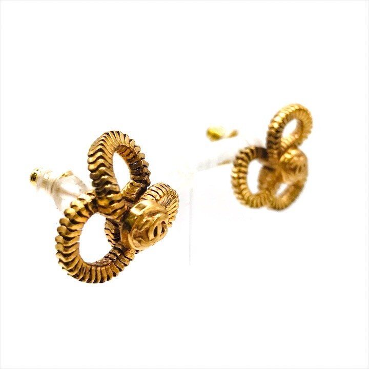 Chanel CC Logo Camellia Flower Gold Earrings