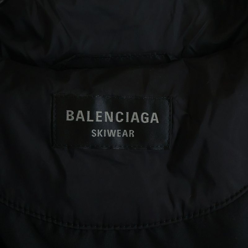 Balenciaga Sports Icon Puffer Jacket Black