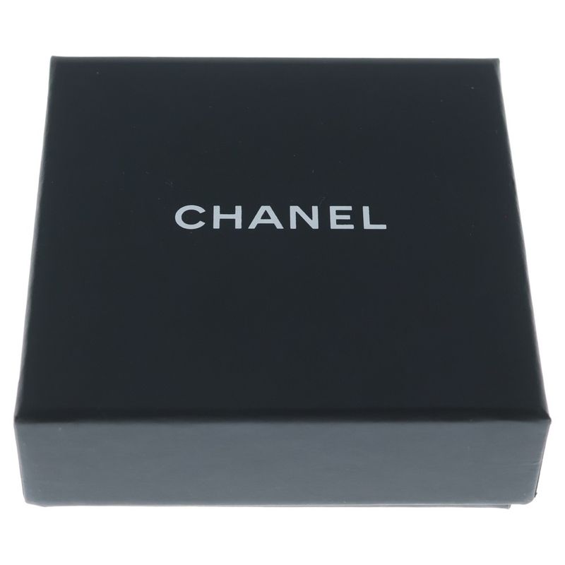 Chanel CC Logo Quilted Brooch Pin Badge Gold