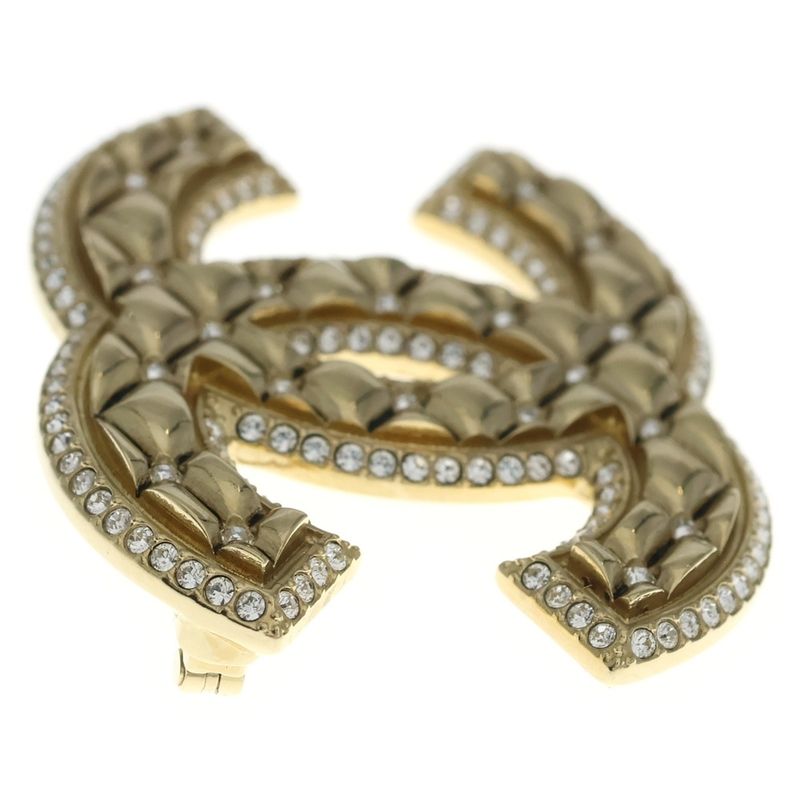 Chanel CC Logo Quilted Brooch Pin Badge Gold
