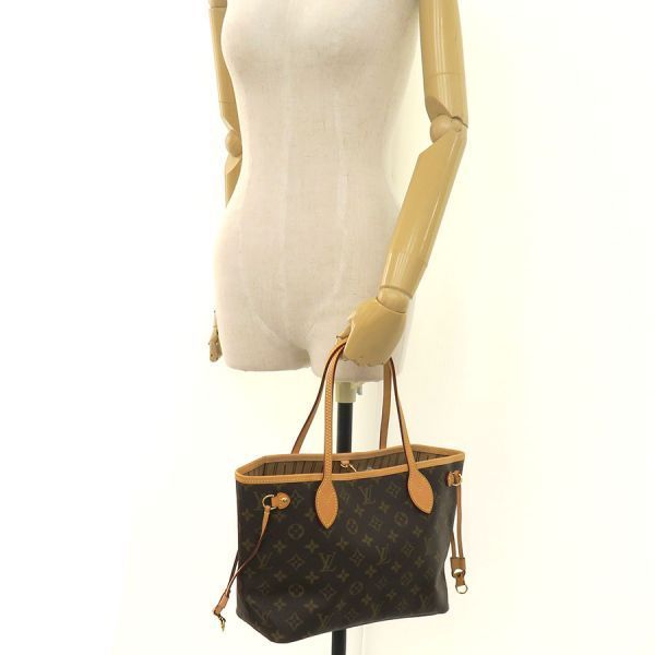 Louis Vuitton Monogram Neverfull PM Handbag