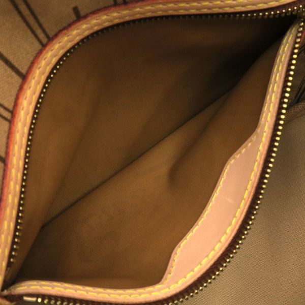 Louis Vuitton Monogram Neverfull PM Handbag