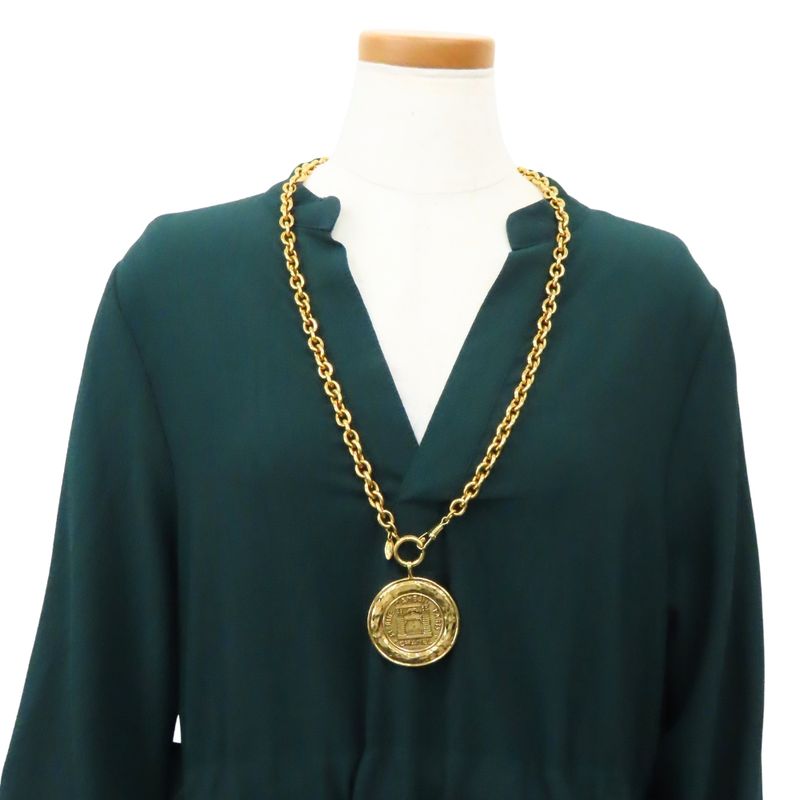 Chanel Necklace Cambon Gold