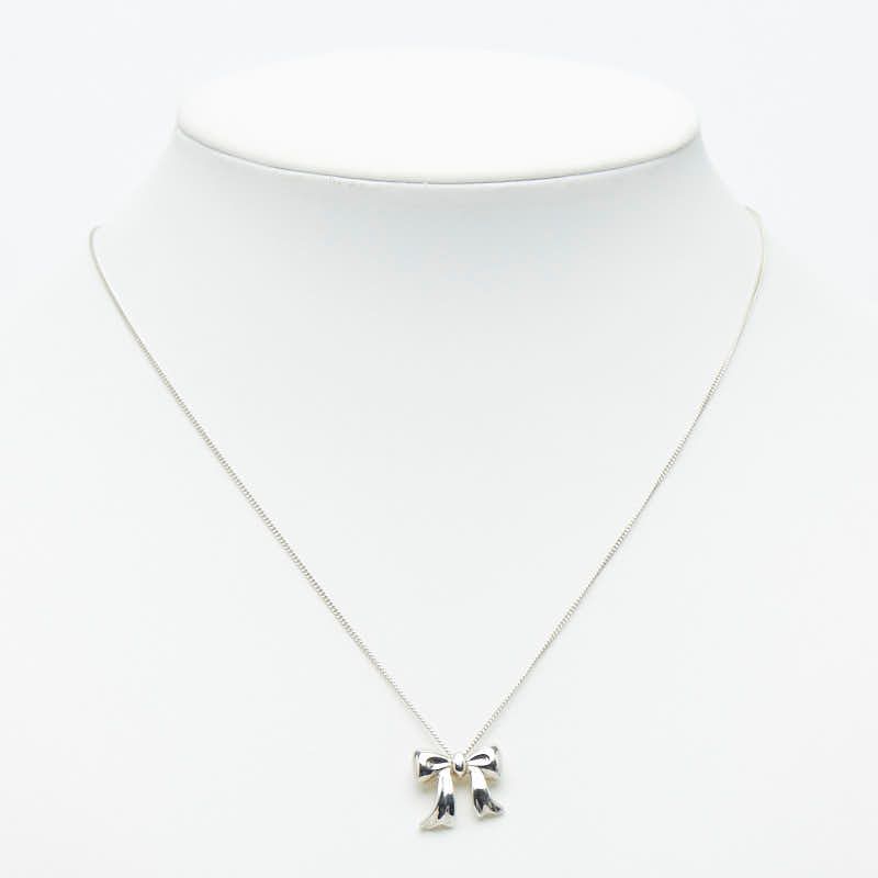 Tiffany & Co Ribbon Pendant Necklace Silver