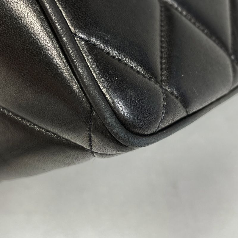 Chanel CC Logo Shoulder Bag Quilted Leather Black