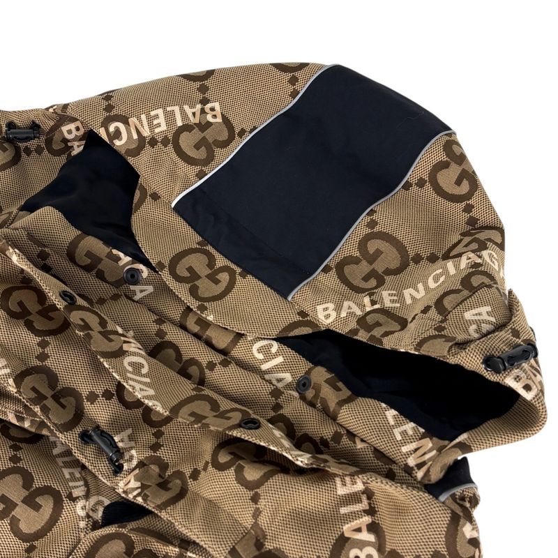 Gucci Jumbo GG Jacket Hacker Project Hood Beige Black