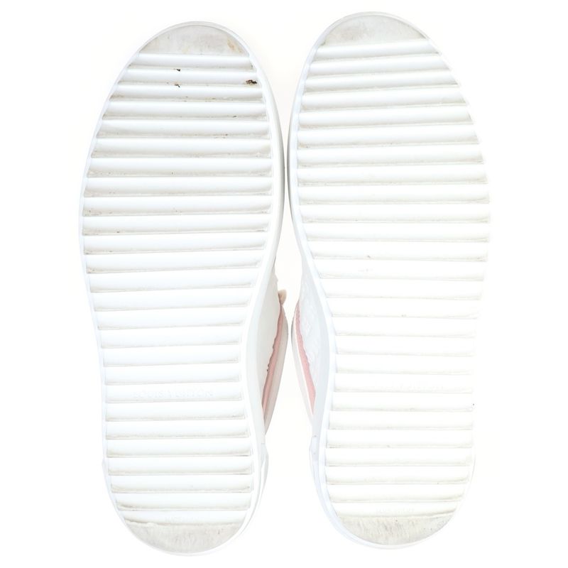 Louis Vuitton Time Out Sneaker Monogram Low Cut Sneakers Pink White