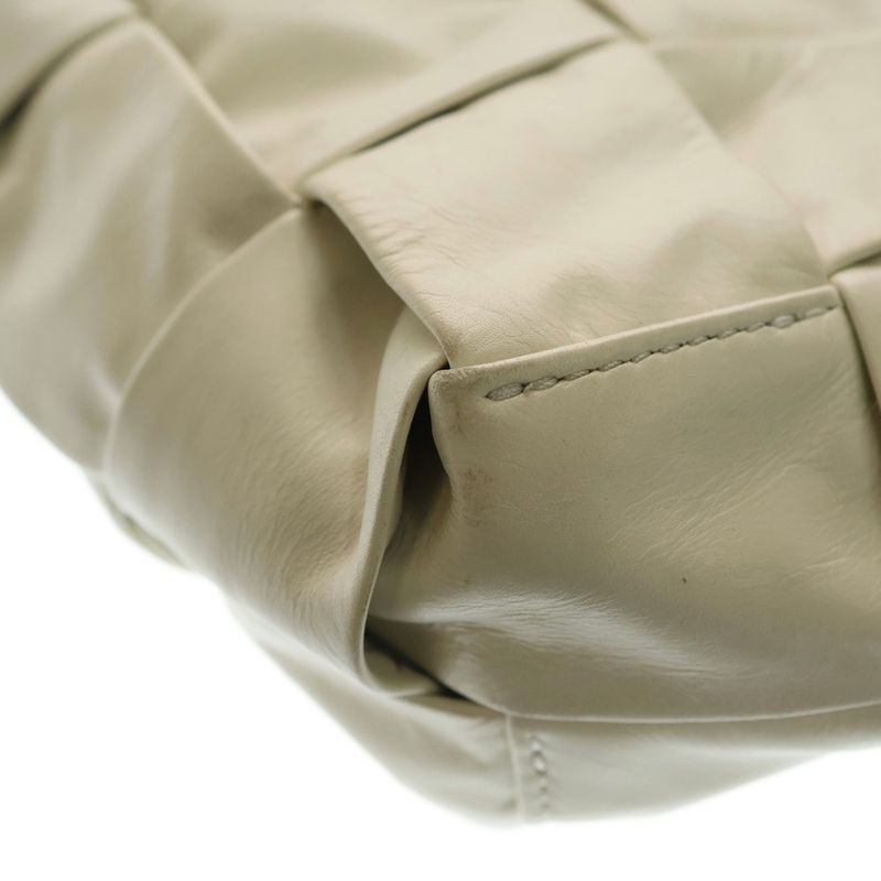 Bottega Veneta Intrecciato Tote White Leather