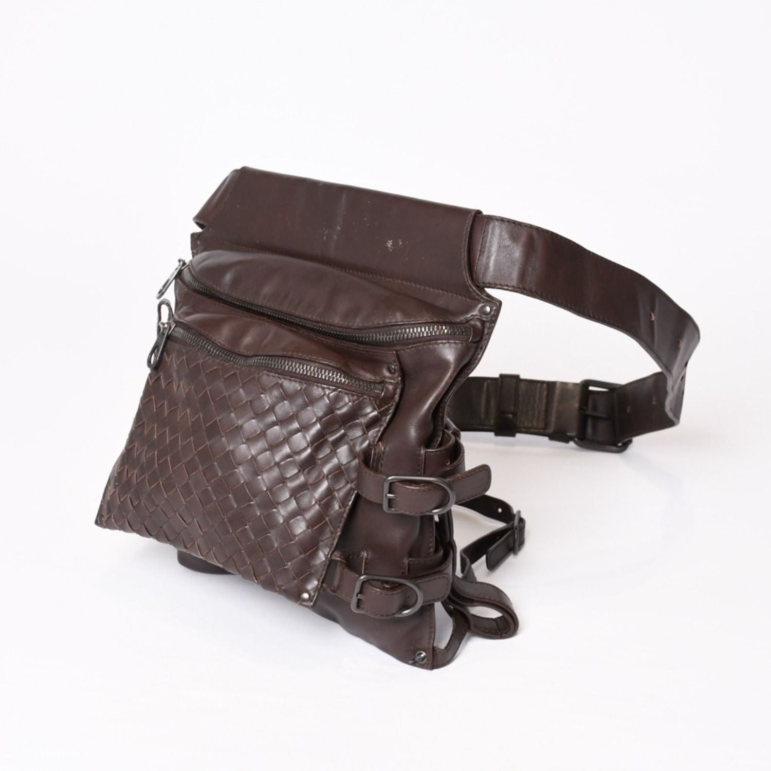 Bottega Veneta Intrecciato Waist Bag Brown Leather Antique — view 4