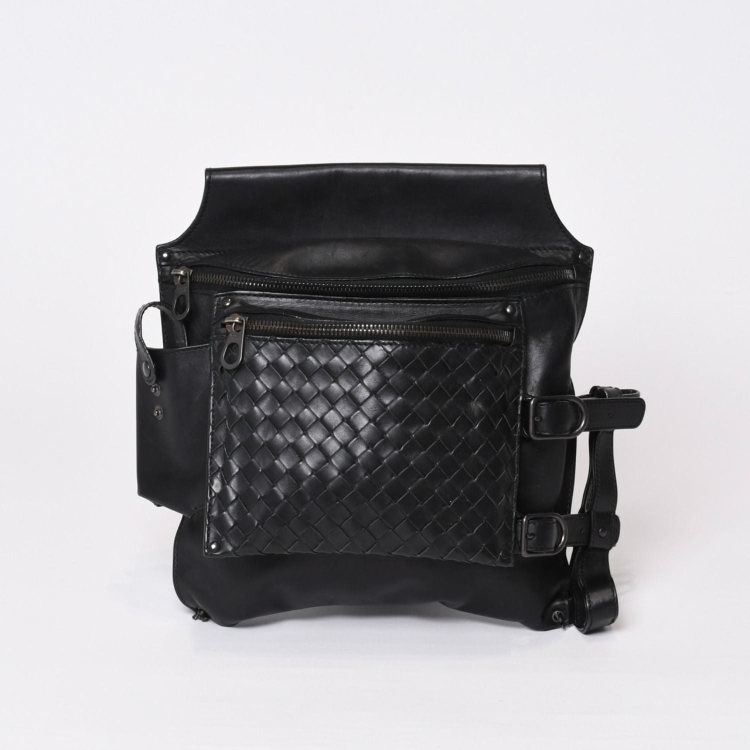 Bottega Veneta Intrecciato 2-Way Belt Bag Black Calfskin Gunmetal