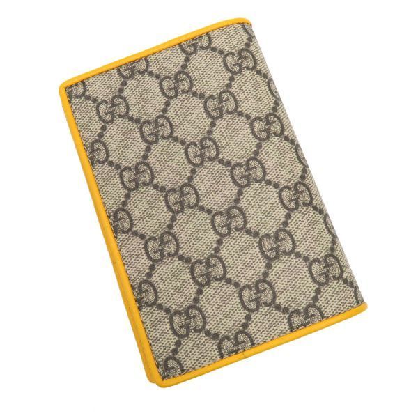 Gucci GG Supreme Passport Case