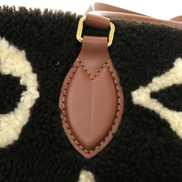 Louis Vuitton Monogram Teddy on the Go GM