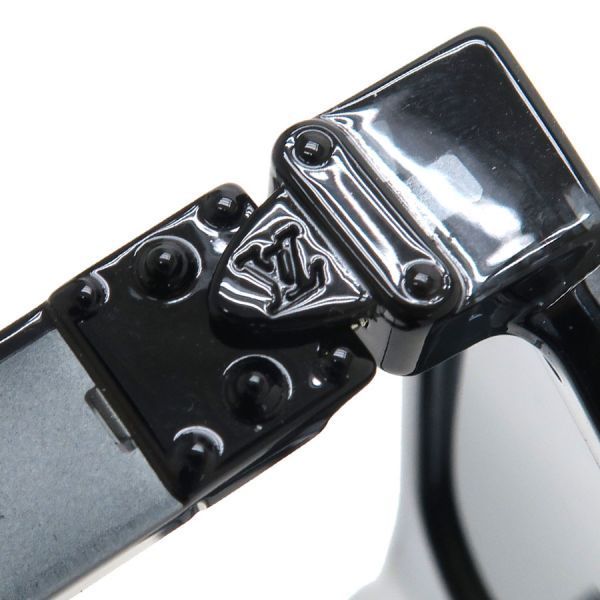 Louis Vuitton Rainbow Square Black 54
